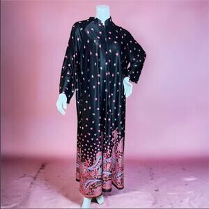 VINTAGE 70s Paisley Housecoat One Size Psychadelic Mod Maxi Length Black